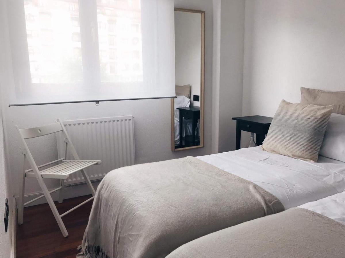 Apartmán Muy Luminoso En San Mames Bilbao Exteriér fotografie